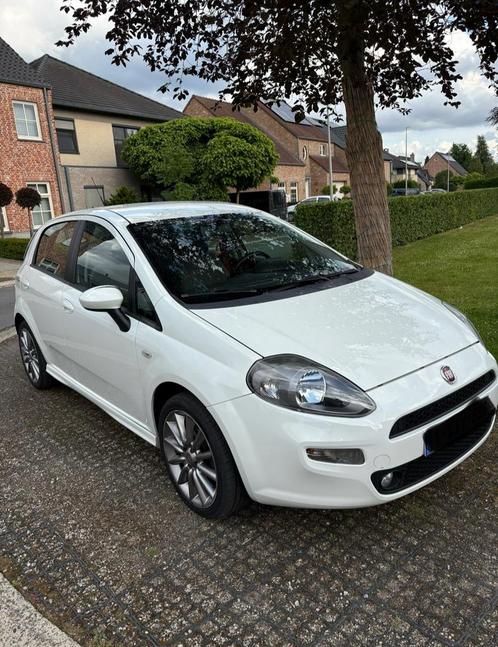Fiat punto evo 1.4, Auto's, Fiat, Particulier, Punto, ABS, Airbags, Airconditioning, Bluetooth, Boordcomputer, Centrale vergrendeling