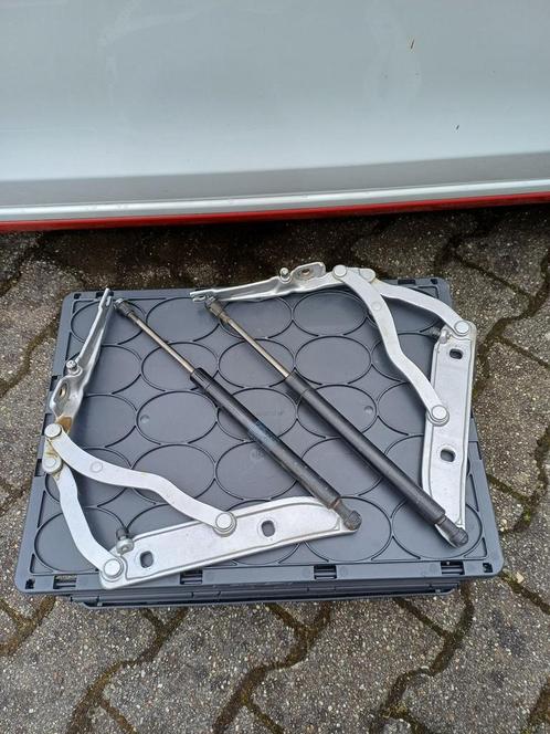 BMW 3-serie Type E46 Motorkapscharnier 41628220074, Auto-onderdelen, Carrosserie, BMW, Gebruikt, Ophalen of Verzenden
