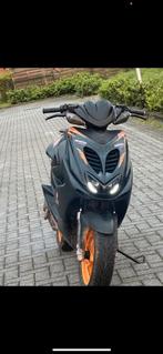 À klasse aerox, Fietsen en Brommers, Scooters | Yamaha, Ophalen, Tweetakt, Gebruikt, Aerox