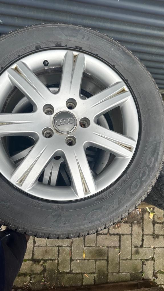 banden, Auto-onderdelen, Banden en Velgen, Band(en), All Season, 16 inch, Overige, Personenwagen, Nieuw, Ophalen