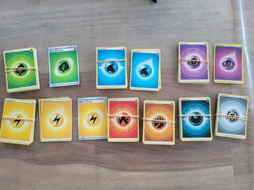 Energy kaarten Pokemon ( +- 170 kaarten ), Hobby en Vrije tijd, Ophalen, Zo goed als nieuw, Meerdere kaarten
