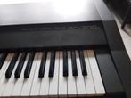 Roland digital piano RD 300s, Zo goed als nieuw, Ophalen