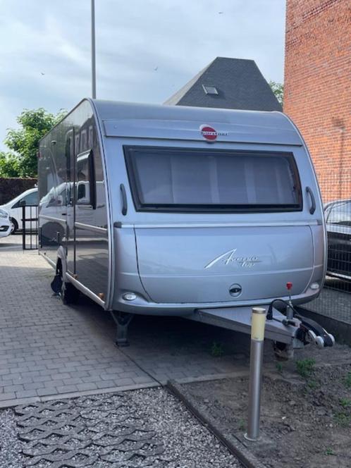 Caravan Burstner averso top 465 TS, Caravans en Kamperen, Caravans, Particulier, tot en met 4, 1250 - 1500 kg, Rondzit, Bürstner