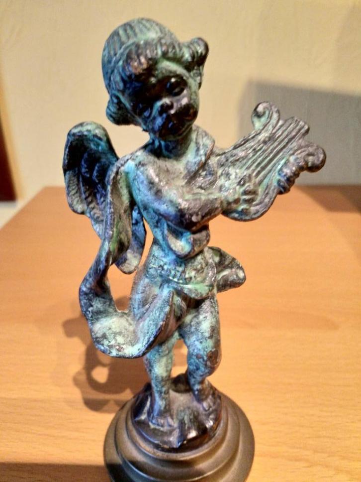 cupido met luit 13.5 cm voet 5.3 cm 400 gram, Antiek en Kunst, Curiosa en Brocante, Ophalen of Verzenden