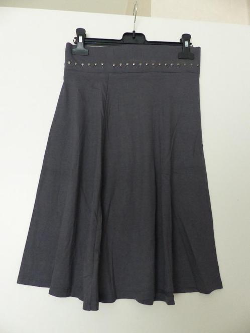 Jupes H&M - Tom Tailor - taille XS, Vêtements | Femmes, Jupes, Comme neuf, Taille 34 (XS) ou plus petite, Noir, Longueur genou