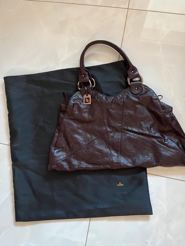 Fendi Tas met stofzak origineel, Handtassen en Accessoires, Tassen | Damestassen, Zo goed als nieuw, Ophalen of Verzenden