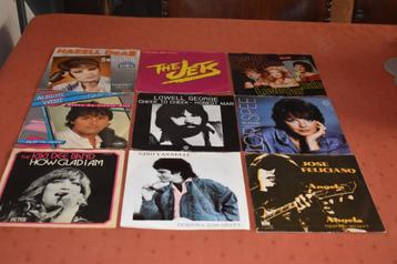 45 toeren vinyl singels uit de top vinyljaren 60 tot 90 beschikbaar voor biedingen