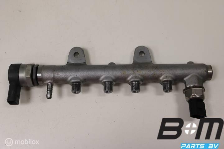 Brandstofrail Audi A1 Facelift 1.4TDI CUS, Auto-onderdelen, Motor en Toebehoren, Gebruikt