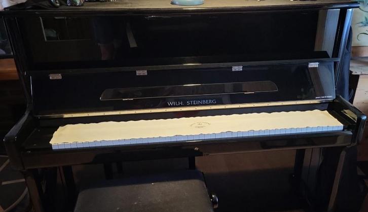 Wilh. Steinberg P-121 buffetpiano, Muziek en Instrumenten, Piano's, Zo goed als nieuw, Piano, Zwart, Hoogglans, Ophalen
