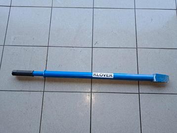 Hout klover beschikbaar voor biedingen