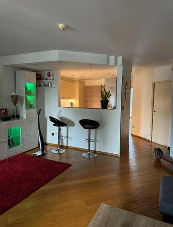 Te koop appartement op de markt 16 bus 5 maaseik  beschikbaar voor biedingen
