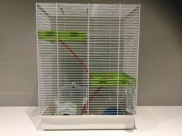 Hamsterkooi  beschikbaar voor biedingen
