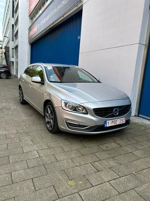 Volvo v60 Diesel 6B 2016, Auto's, Volvo, Particulier, V60, ABS, Adaptieve lichten, Adaptive Cruise Control, Airbags, Airconditioning