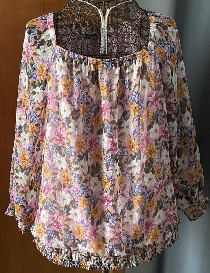 Marie Méro 38 charmante bloes NIEUWSTAAT, Kleding | Dames, Blouses en Tunieken, Zo goed als nieuw, Maat 38/40 (M), Overige kleuren