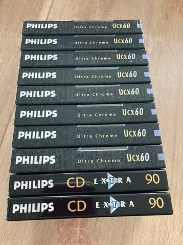 Philips chrome cassette bandjes beschikbaar voor biedingen