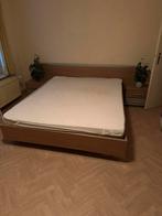 Bed inclusief matras, Ophalen, Zo goed als nieuw