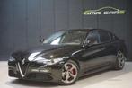 Alfa Romeo Giulia 2.0 Turbo16V Benzine Automaat-Nav-H.Leder-, Auto's, Alfa Romeo, Automaat, 4 deurs, 2005 kg, Euro 6