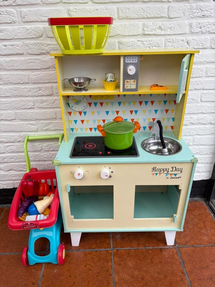 Keuken + winkelkar en mandje + toebehoren, Kinderen en Baby's, Speelgoed | Speelkeukens, Gebruikt, Speelkeuken, Hout, Ophalen