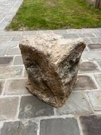 Decoratieve holle rots, Tuin en Terras, Ophalen, Zo goed als nieuw