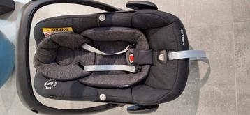 Maxi Cosi: pebble pro i-size. + isofix familyfix3 beschikbaar voor biedingen