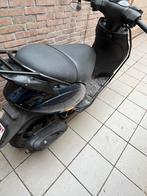 Piaggio zip a klasse 50 cc, Ophalen, Piaggio, Zo goed als nieuw, Benzine