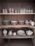 Porseleinen servies 12 personen, Antiek en Kunst, Ophalen