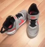 Nike enfants 30, Sports & Fitness, Basket, Enlèvement ou Envoi, Utilisé, Chaussures