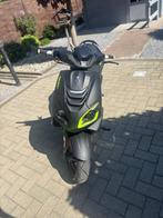 Peugoet Speedfight 4, Fietsen en Brommers, Ophalen, Klasse A (25 km/u), Zo goed als nieuw, Speedfight