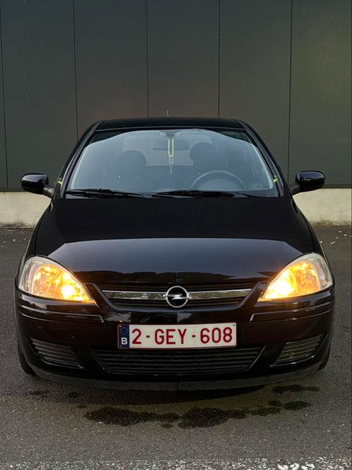 Opel Corsa 1.0 benzine 82.000 KM!, Auto's, Opel, Particulier, Corsa, Adaptieve lichten, Airbags, Bluetooth, Centrale vergrendeling