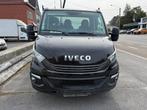 IVECO 35C16* 2.3 DIESEL AUTOMATISCH*LICHTE VRACHT*EURO 6B, Auto's, Automaat, 3500 kg, Iveco, Zwart