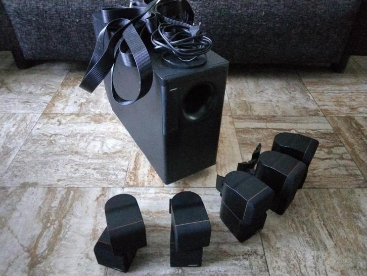 Acoustimass 15 home entertainment speaker system, Audio, Tv en Foto, Luidsprekerboxen, Gebruikt, Complete surroundset, 120 watt of meer