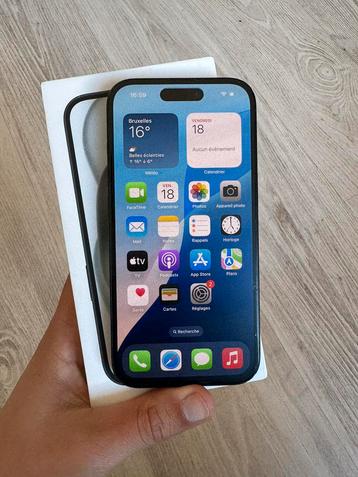 iPhone 15, 128 giga beschikbaar voor biedingen