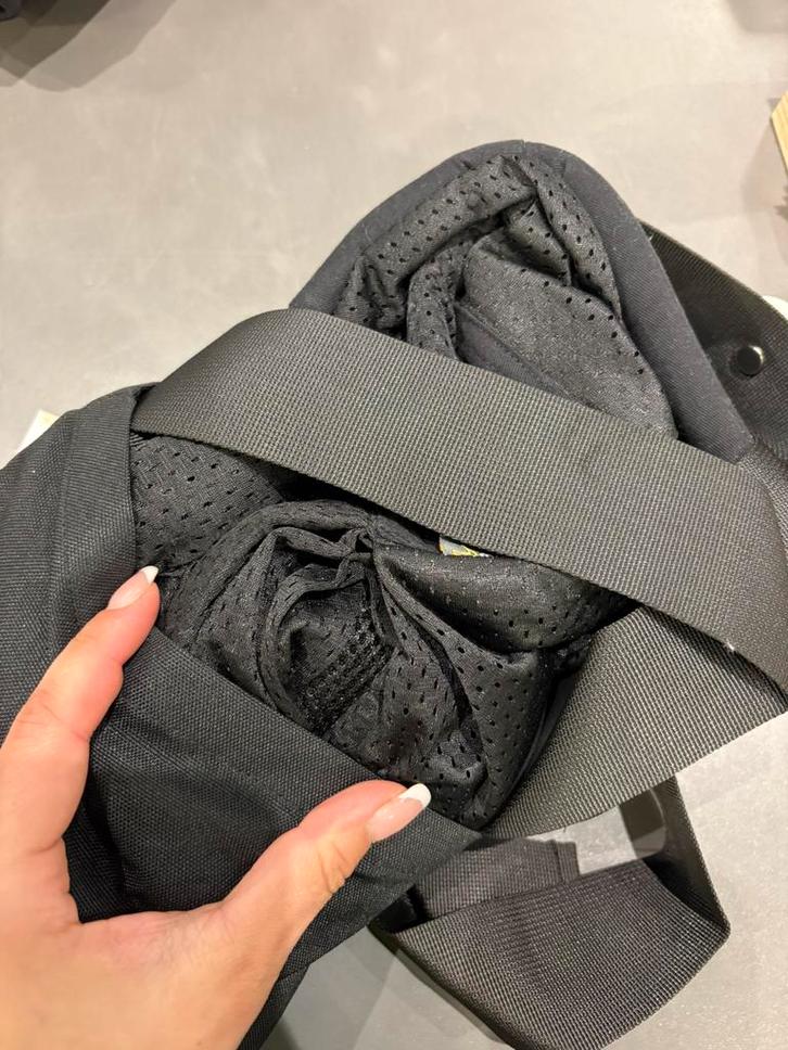 Minimonkey twin mesh black, Enfants & Bébés, Porte-bébés & Écharpe porte bébé, Comme neuf, Enlèvement