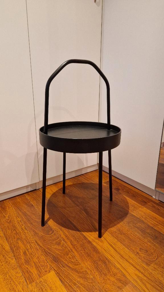 Zwarte bijzettafel, Maison & Meubles, Tables | Tables d'appoint, Comme neuf, Autres formes, 45 à 60 cm, Moins de 55 cm, Bois, Enlèvement