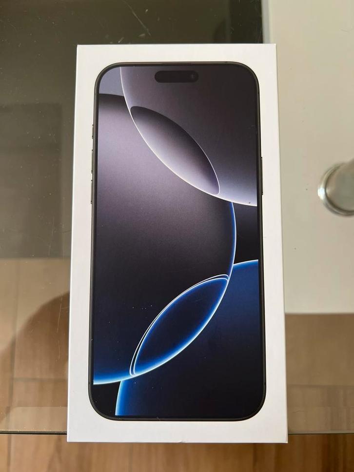 Iphone 16 pro max 256GB NEUF black titanium, Telecommunicatie, Mobiele telefoons | Apple iPhone, Nieuw, 256 GB, Zonder abonnement