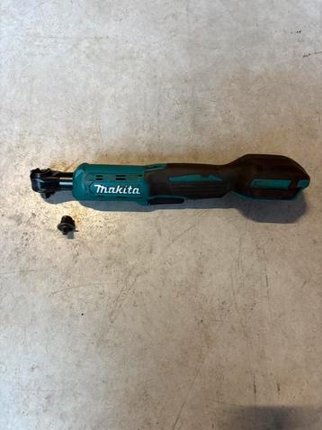 Makita accu ratelsleutel 18V DWR180Z 1/4” en 3/8” kop beschikbaar voor biedingen