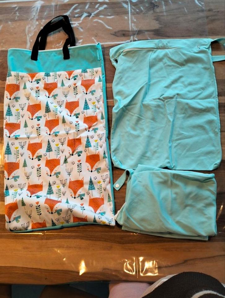 Wetbag of waterdichte luierzakken, Kinderen en Baby's, Badjes en Verzorging, Zo goed als nieuw, Ophalen