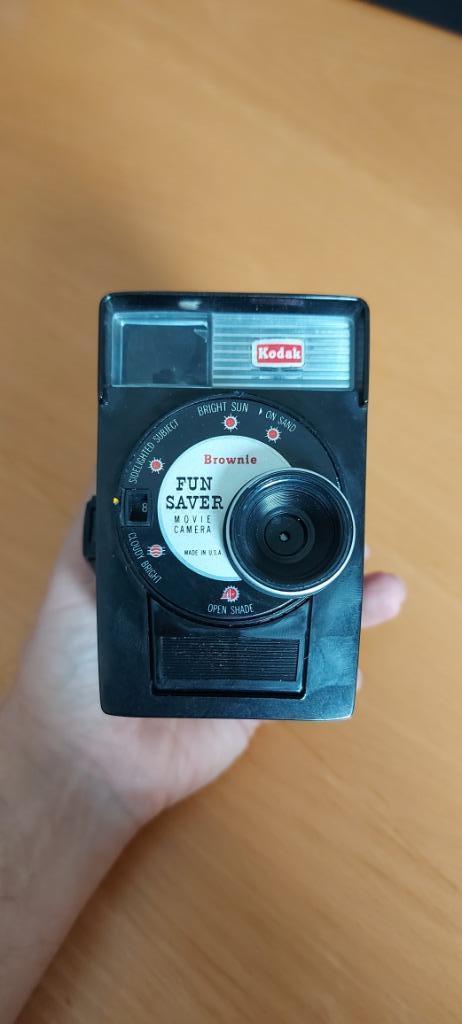 Kodak Brownie Funsaver Movie Camera inclusief case, TV, Hi-fi & Vidéo, Appareils photo analogiques, Utilisé, Kodak, Enlèvement