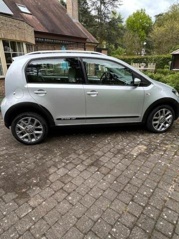 VW up cros up!, Autos, Achat, Autres couleurs, Noir, 5 portes