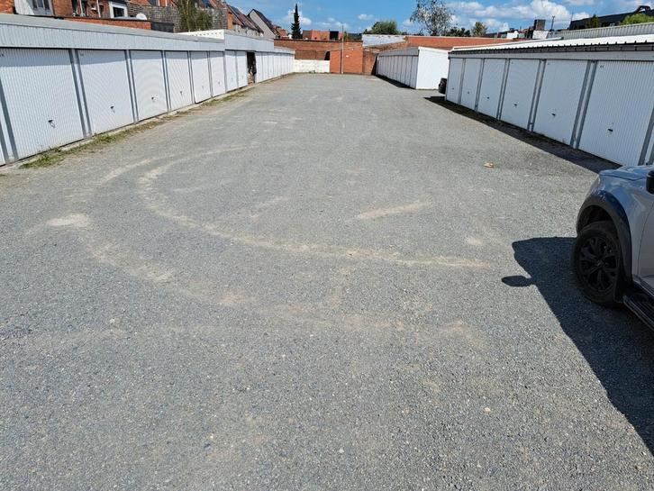Garagebox te huur sint niklaas, Immo, Garages en Parkeerplaatsen