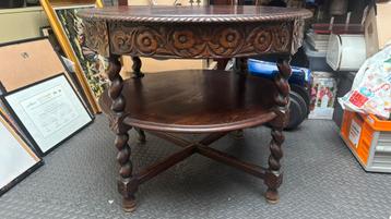  **PRACHTIGE MAHONIE SALONTAFEL - Victorian stijl**  beschikbaar voor biedingen