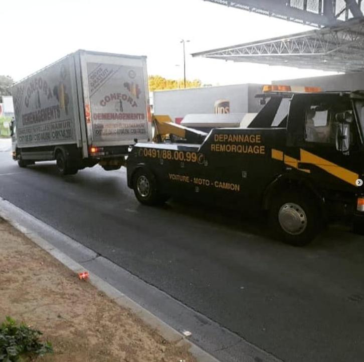 Dépanneuse Scania R112 H 4x2 Intercooler, Auto's, Bestelwagens en Lichte vracht, Particulier, Overige merken, Diesel, Euro 1, 2 deurs