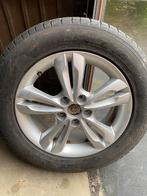 Santa fe Hyundai 17 inch  winterbanden, Auto-onderdelen, Banden en Velgen, Ophalen, 17 inch, Winterbanden