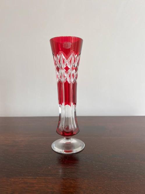 Gesigneerd Val St. Lambert vaasje - cranberry overlay, Antiek en Kunst, Antiek | Glaswerk en Kristal, Ophalen of Verzenden