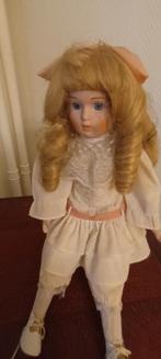 Mooie popop staander, Ophalen of Verzenden, Zo goed als nieuw, Pop