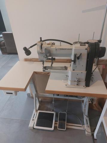 Naaimachine Durkopp Adler - Lederbewerking beschikbaar voor biedingen