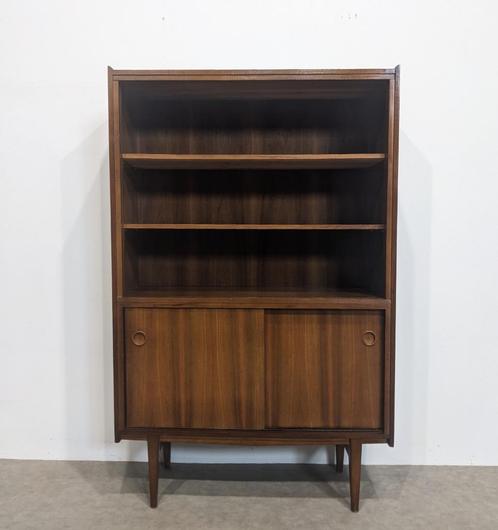 Zweedse vintage boekenkast, Huis en Inrichting, Kasten | Boekenkasten, Met deur(en), Ophalen