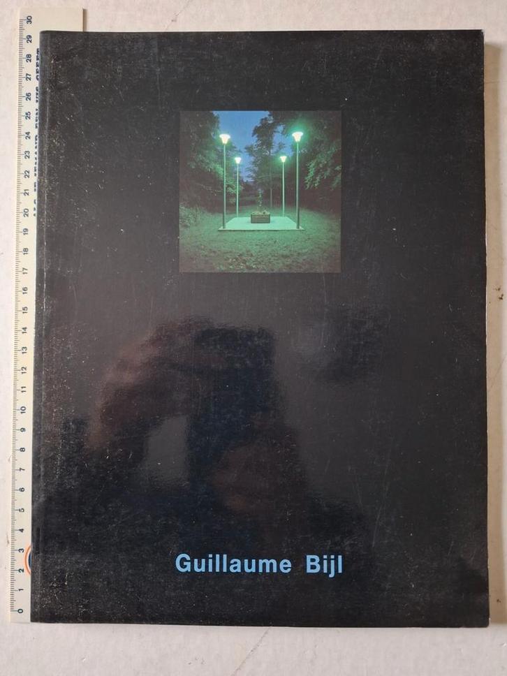 Catalogus Guillaume Bijl 43ste Biënnale Venetië 1988, Boeken, Kunst en Cultuur | Beeldend, Zo goed als nieuw, Ophalen of Verzenden