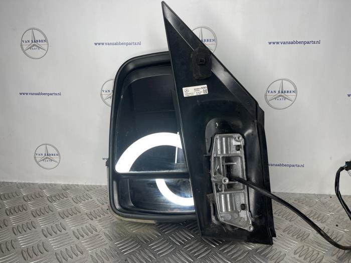 Buitenspiegel links van een Mercedes Sprinter, Auto-onderdelen, Spiegels, Mercedes-Benz, Gebruikt, 3 maanden garantie