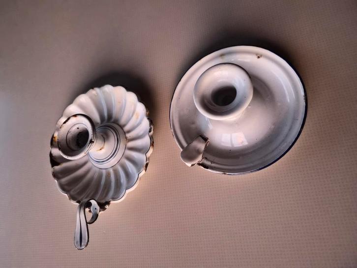 Enamel kaarsen houders/ 18 euros voor beiden, Antiek en Kunst, Antiek | Email, Ophalen